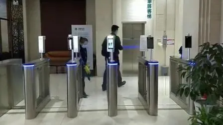 Torniquete de puerta rápida con reconocimiento facial y termómetro de alta precisión